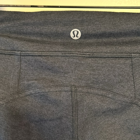 NWT Lululemon soft suedes split hem leggings - NWT - Picture 4 of 6